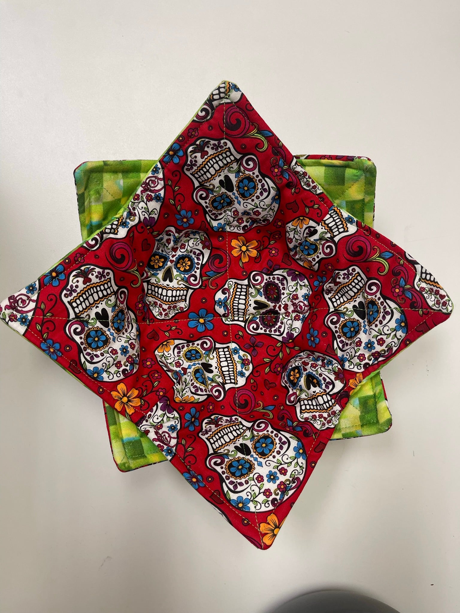 Bowl cozy-Sugar Skull (Red) & Bright Green